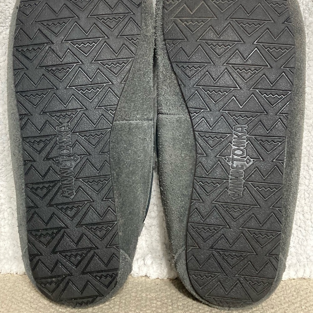 Minnetonka Womens Grey Suede Leather Faux Fur Lined Moccasins Shoes Size US 10 M - Picture 10 of 11